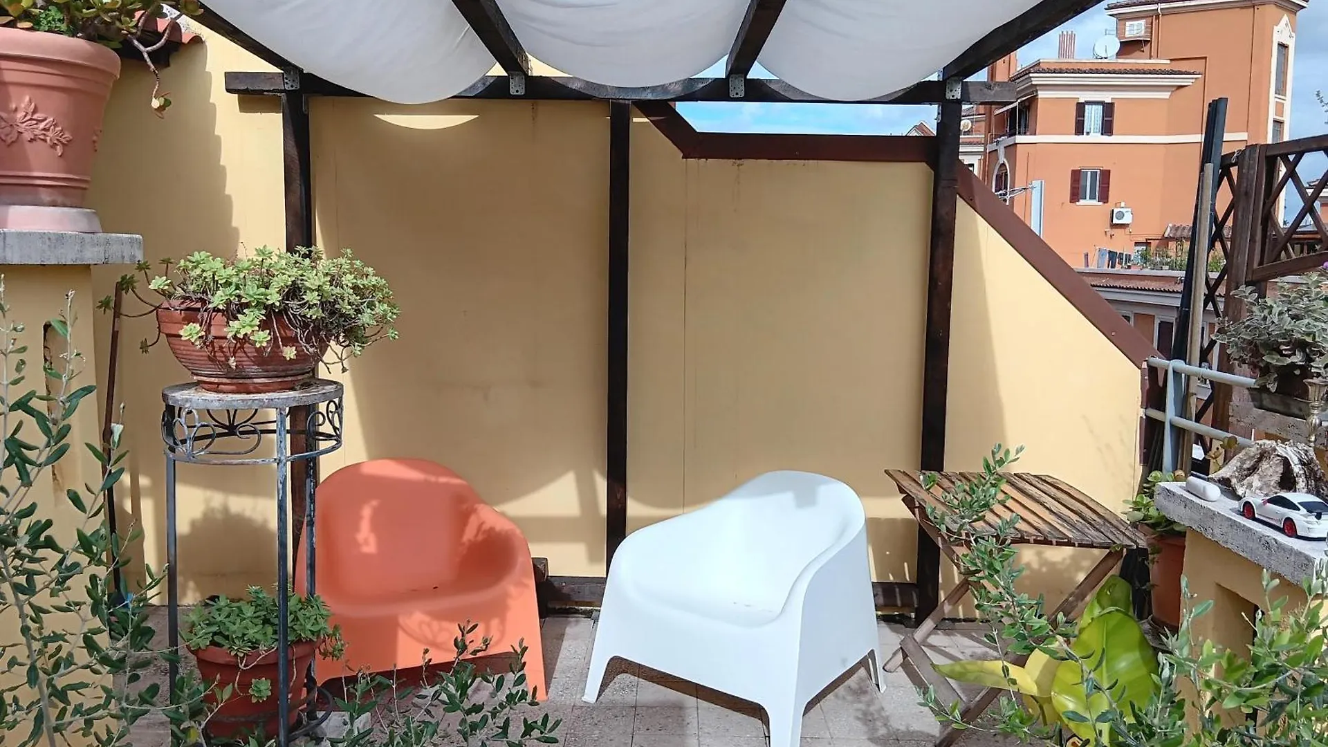 A Casa Di Claudio In Centro Apartment Rome Italy